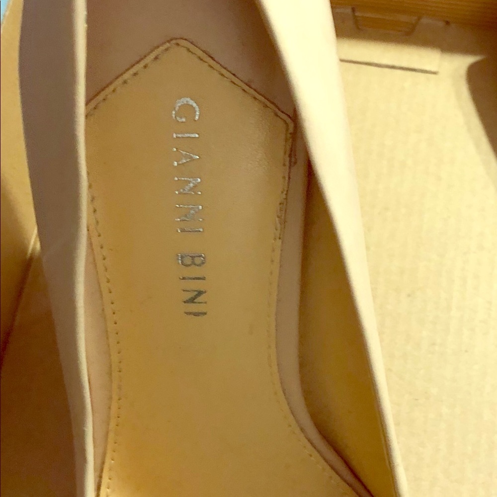 Gianni Bini High Heels